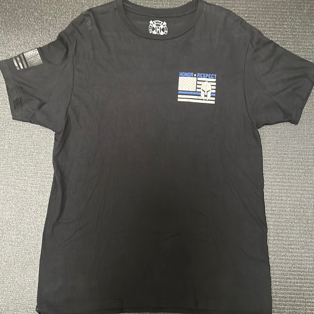 Men’s Howitzer shirt large
